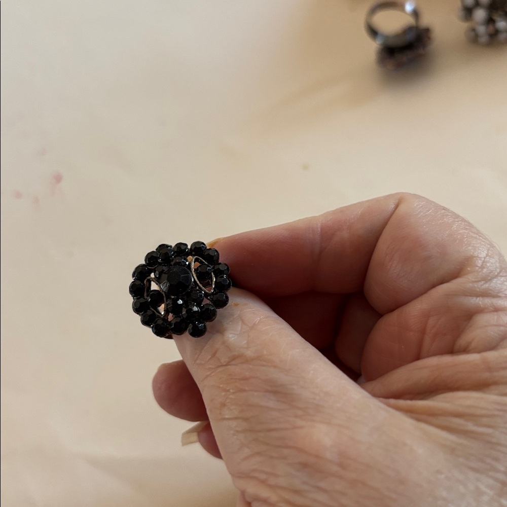 Black Floral Ring